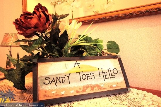 And A Sandy Toes Hello To You
